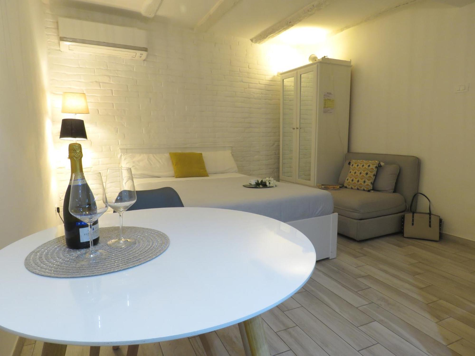 Oberdan Apartment Bologna Luaran gambar